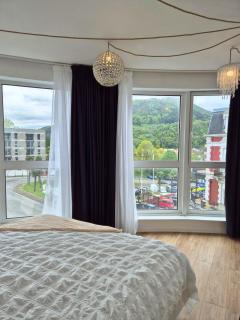 Céleste Premium Suite Amazing View Train Station - Lourdes - 5