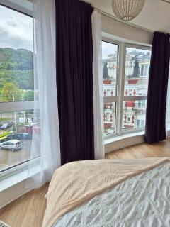 Céleste Premium Suite Amazing View Train Station - Lourdes - 2