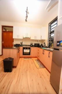 Yunia Luxury 1-Bed Apartment - 7