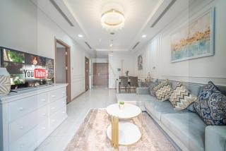 The Radisson Landmark - Vinhomes Central Park - 2