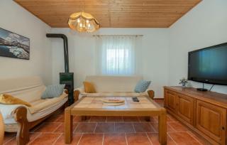 Villa Sanja in Makarska by Villas Guide - Duge Njive - 5