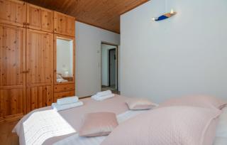 Villa Sanja in Makarska by Villas Guide - Duge Njive - 3
