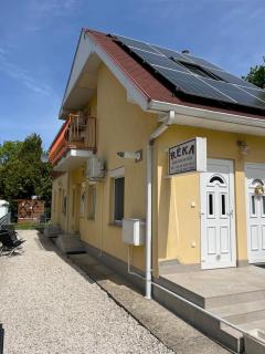 Réka Apartmanház - Bük - 0