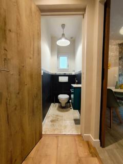 Cabanon avec dépendance - 7