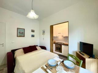 800m from the Sea, with balcony and WiFi - Pietra Ligure - 6
