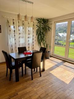 Cozy Villa with a beautiful view - Piatra Neamţ - 4