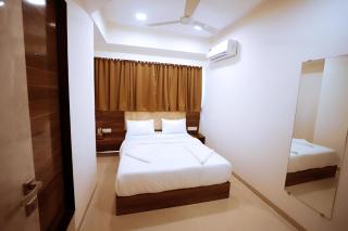Stay Retreats At Precious Pearl - Nr International Airport Mumbai - Mumbai - 4