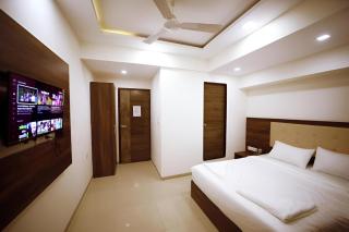 Stay Retreats At Precious Pearl - Nr International Airport Mumbai - Mumbai - 3