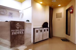 Stay Retreats At Precious Pearl - Nr International Airport Mumbai - Mumbai - 5