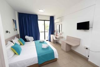Finikoudes Sunrise Sea View Lux - Larnaca - 8