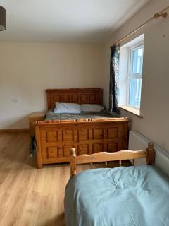 #1 - Family or Triple Room in Ballinamore, Leitrim - Ballinamore - 4