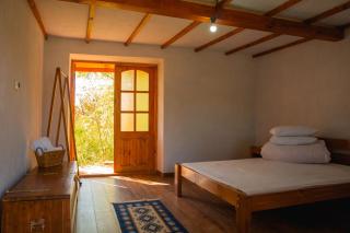 "Eco-Village Văleni" Rustic Art Resort - 8