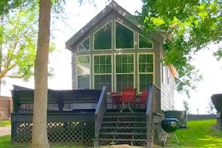 Cozy Cottage Rental for Eight with Lake Views in New Braunfels, Texas - New Braunfels - 9