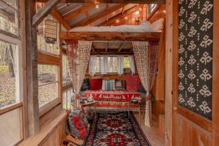 Stay in a Tiny House in the Catskill Mountains of Upstate New York - Woodridge - 2