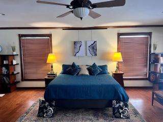 Breathtaking Cabin with Hot-tub in Franklin, Tennessee - Fairview - 8
