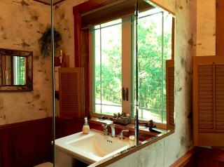 Amazing Mountain View Cottage Rental in Au Sable Forks, New York - Au Sable Forks - 3