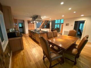 Incredible Secluded Cottage with Fire Pit and Hot-tub in Franklin, Tennessee - Fairview - 3
