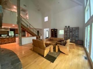 Incredible Secluded Cottage with Fire Pit and Hot-tub in Franklin, Tennessee - Fairview - 1