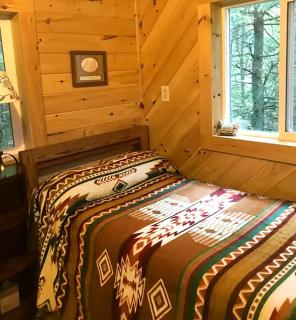 Enchanting Adirondack Cabin in the Treetops - Potsdam - 5