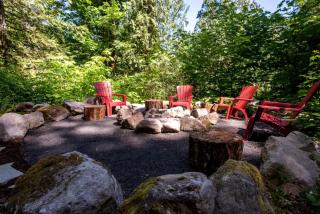 Unique Cabin Rental Nestled in Four Acres of Forest in Rhododendron, Oregon - Faubion - 6