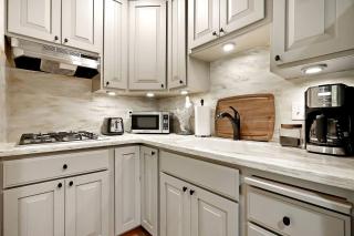 Inspiring Cottage Rental for a Vacation in California Wine Country - Lockeford - 3