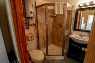 Cozy Cabin with Beach Access on Cook Inlet, Alaska - Kasilof - 5