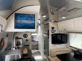 Huge Airstream is Perfect for a Family Getaway - Charlotte - 1