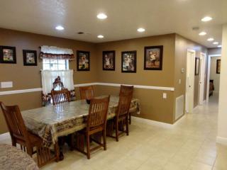 Idyllic Riverfront Retreat with a Pool and a Hot Tub on the Gulf Coast, Mississippi - Cedar Lake - 6