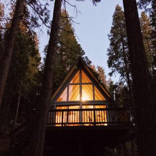 Stunning A-Frame Cabin Rental for Four Guests in Arnold, California - 9