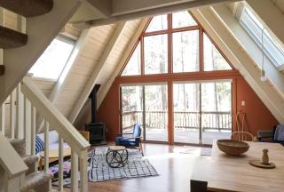 Stunning A-Frame Cabin Rental for Four Guests in Arnold, California - 7