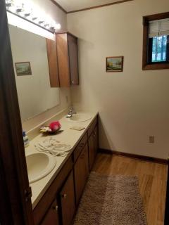 Spacious Round Tree House Ideal for a Remote Escape in North Carolina - Rougemont - 5
