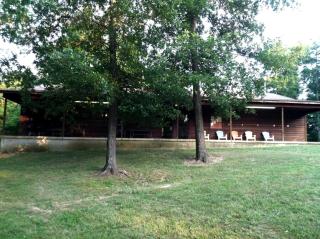 Spacious Cabin Rental for Large Groups near Onondaga Cave State Park in Missouri - - 7