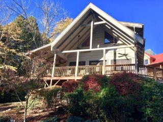 Luxury Cabin Rental With Creek Access in Maggie Valley, North Carolina - Maggie Valley - 0