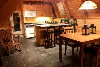 Cozy Secluded Log Cabin with Scenic Mountain Views near Park City, Utah - Wanship - 5