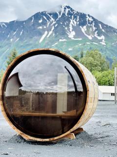 Cute and Comfortable Safari Tent in Seward, Alaska - Amazing Glamping Accommodation with Breathtaking Mountain Views - 6
