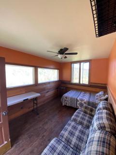 Rustic Cabin with Fire Pit Surrounded by Nature in Sugar Grove, West Virginia - Sugar Grove - 5