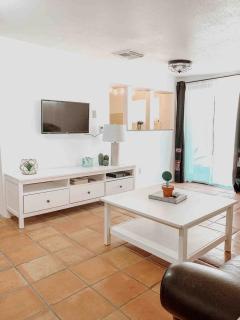 Luxury Vacation Rental in the Valley of the Sun Ideal for Weekend Trips from Phoenix. - Apache Junction - 5
