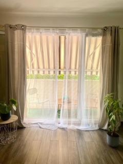 Entire apartment with balcony - Le Pradet - 2