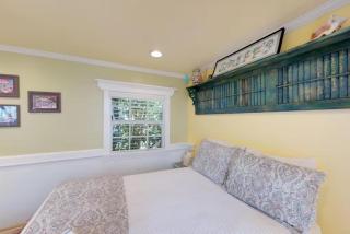 Charmayne's Cottages - Truman @ Duval - 6