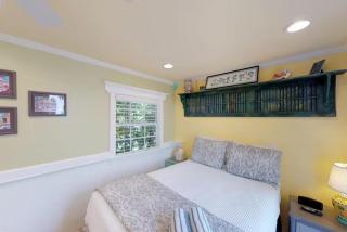 Charmayne's Cottages - Truman @ Duval - Key West - 3