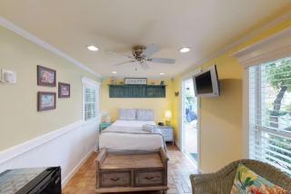 Charmayne's Cottages - Truman @ Duval - Key West - 1