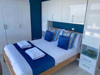 Stunning Sea View Apartment in Newquay with a Pool - 8