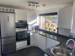 Stunning Sea View Apartment in Newquay with a Pool - 6