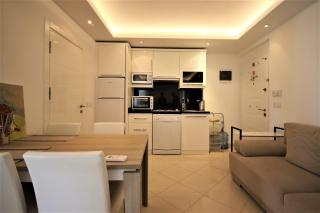Best Home 11 Beachside Studio in Oba, 2 Min Walk to the Sea - Alanya - 8