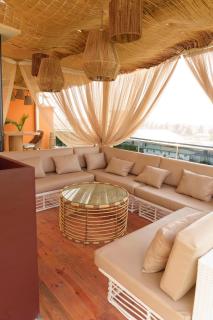 2 BEDROOM PENTHOUSE PRIVATE ROOFTOP LOUNGE aND PRIVATE CINEMA - Lekki - 5