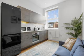 1 Bed in Stratford, London with Free Parking & Wi-Fi - Londra - 7