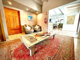 Atlantic-Square Guesthouse - 9