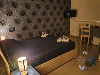 Blue Flowers Room - Scordia - 8