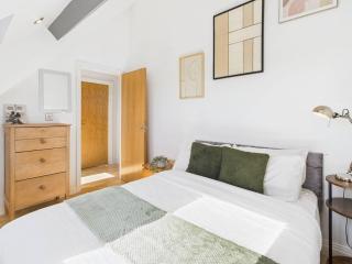 City View - Sleeps 8 - Contractors - Long stays - Wolverhampton - 6