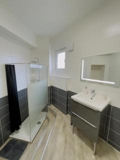 Bascule Rive Droite - WiFi - 2 Guests - Le Mans - 9
